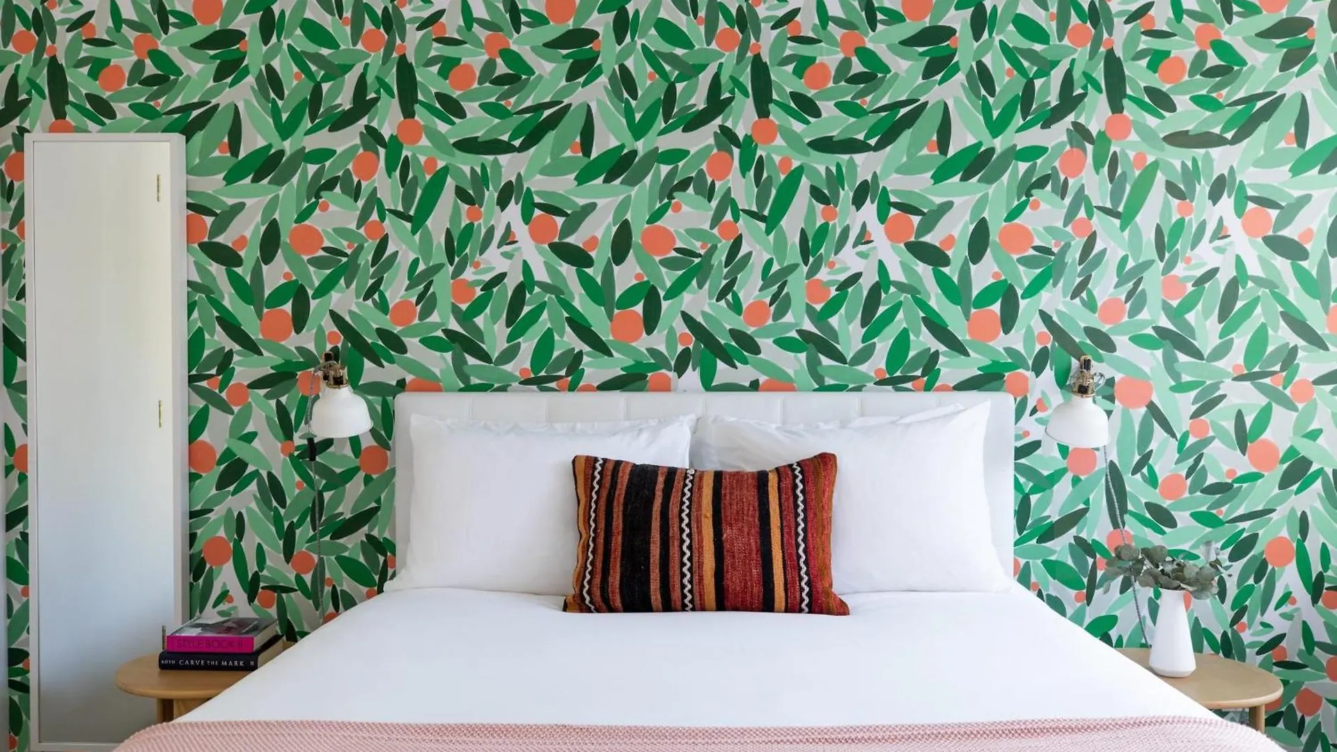 The Wesley Hotel By Avantstay Retro Spacious W Bbq Pool Spa Palm Springs