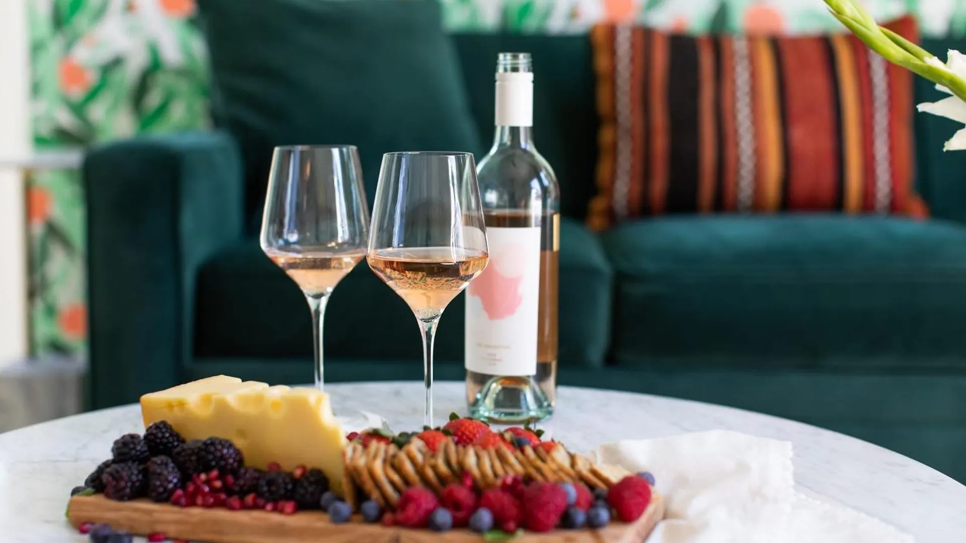 The Wesley Hotel By Avantstay Retro Spacious W Bbq Pool Spa 4*, Palm Springs United States
