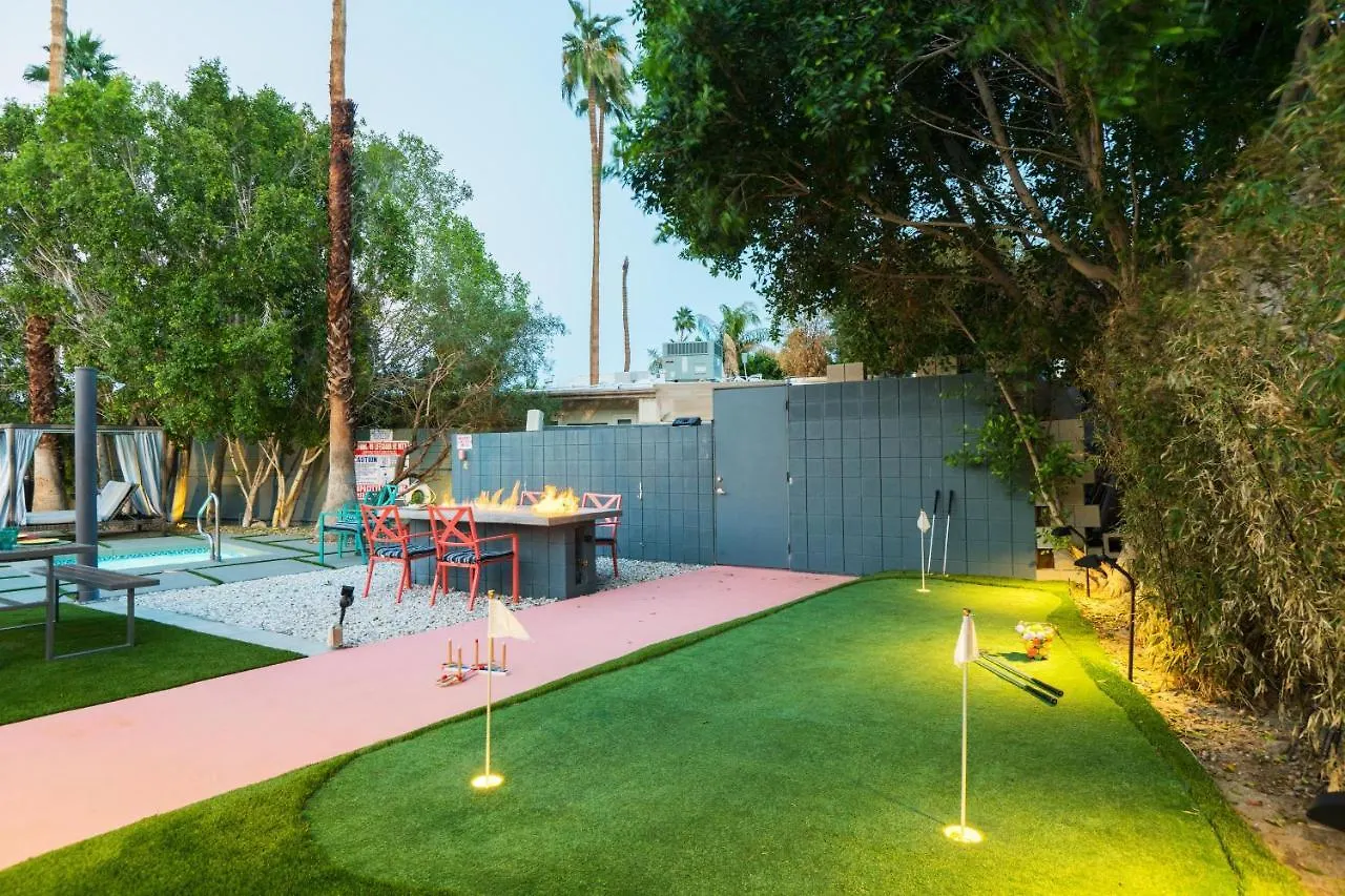 The Wesley Hotel By Avantstay Retro Spacious W Bbq Pool Spa