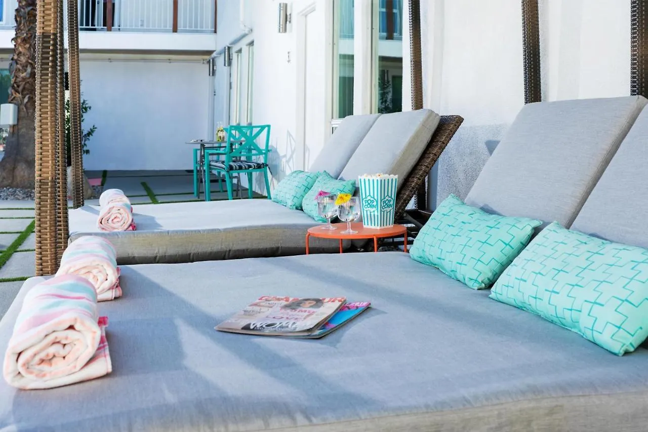 The Wesley Hotel By Avantstay Retro Spacious W Bbq Pool Spa