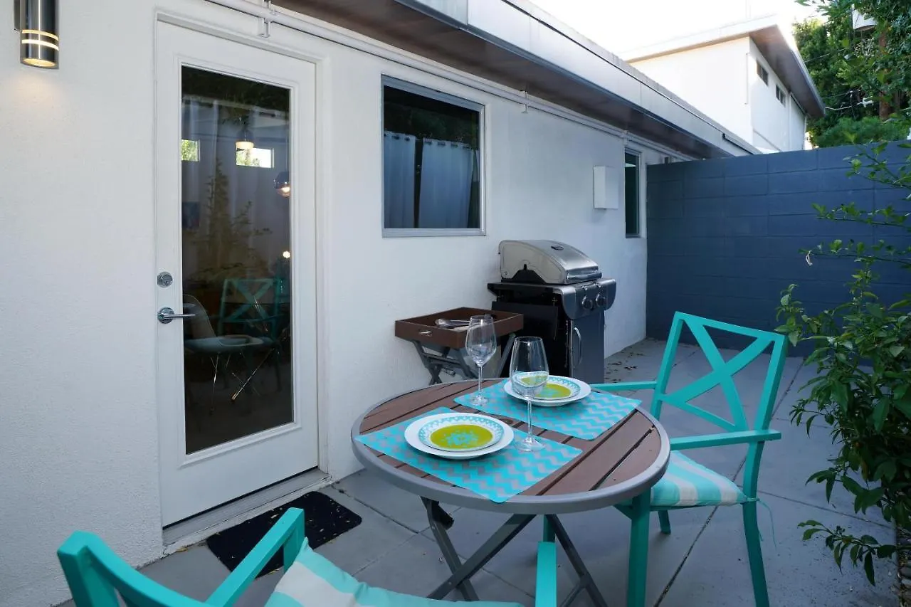 The Wesley Hotel By Avantstay Retro Spacious W Bbq Pool Spa