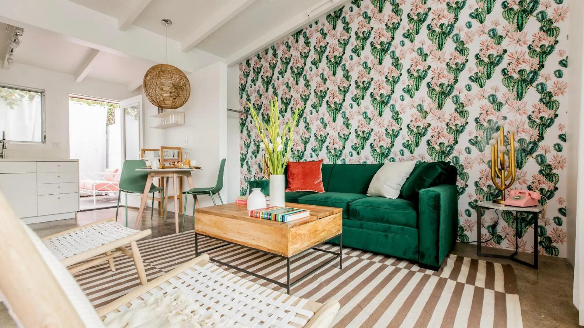The Wesley Hotel By Avantstay Retro Spacious W Bbq Pool Spa 4*, Palm Springs