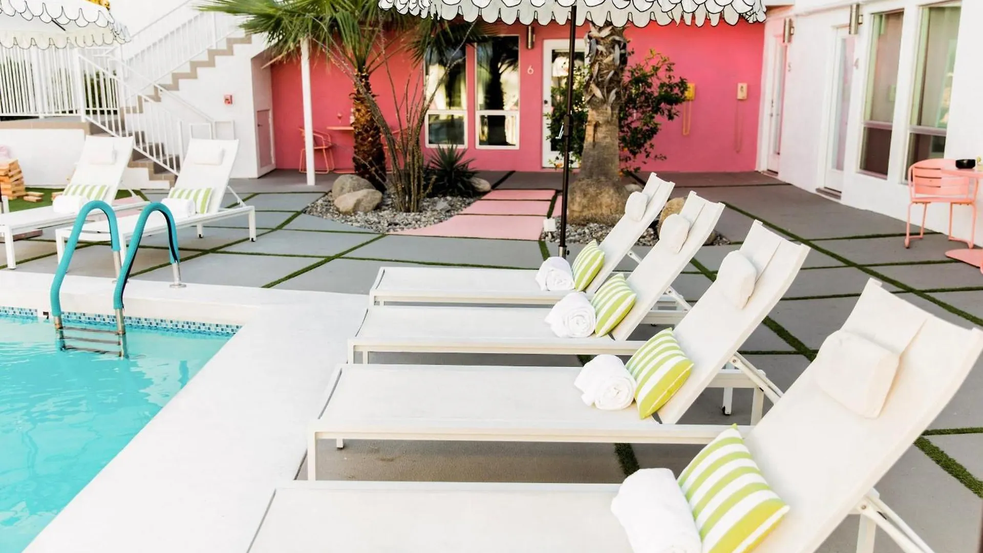 The Wesley Hotel By Avantstay Retro Spacious W Bbq Pool Spa
