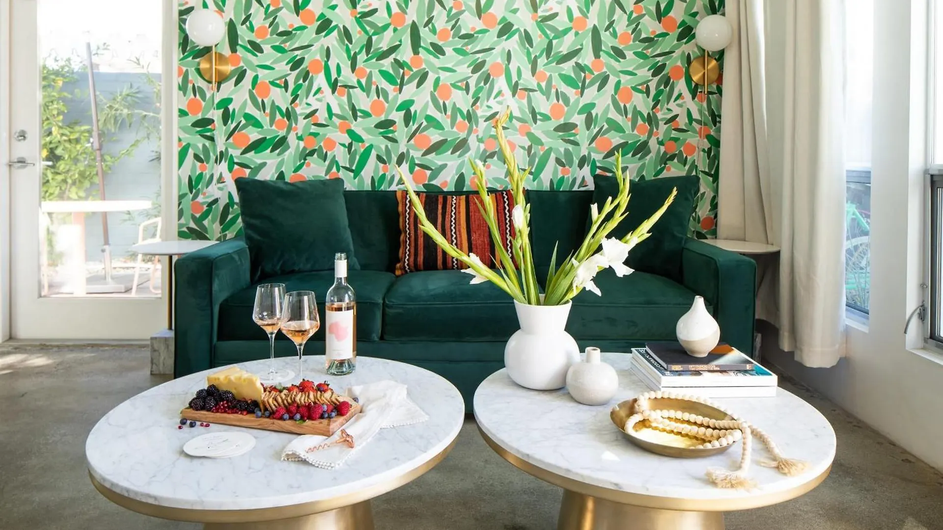 The Wesley Hotel By Avantstay Retro Spacious W Bbq Pool Spa Palm Springs